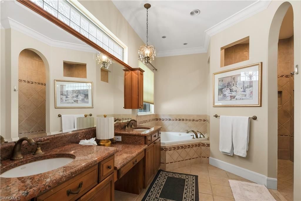 649 Bow Line Dr, Naples, FL 34103 Photo