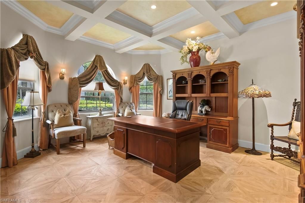 649 Bow Line Dr, Naples, FL 34103 Photo