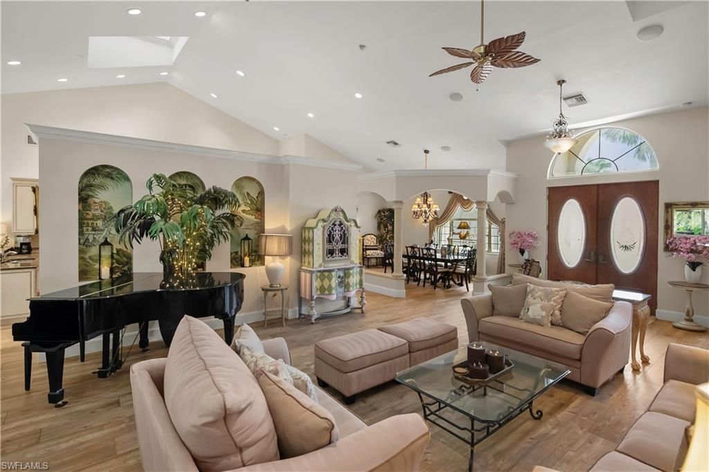 649 Bow Line Dr, Naples, FL 34103 Photo
