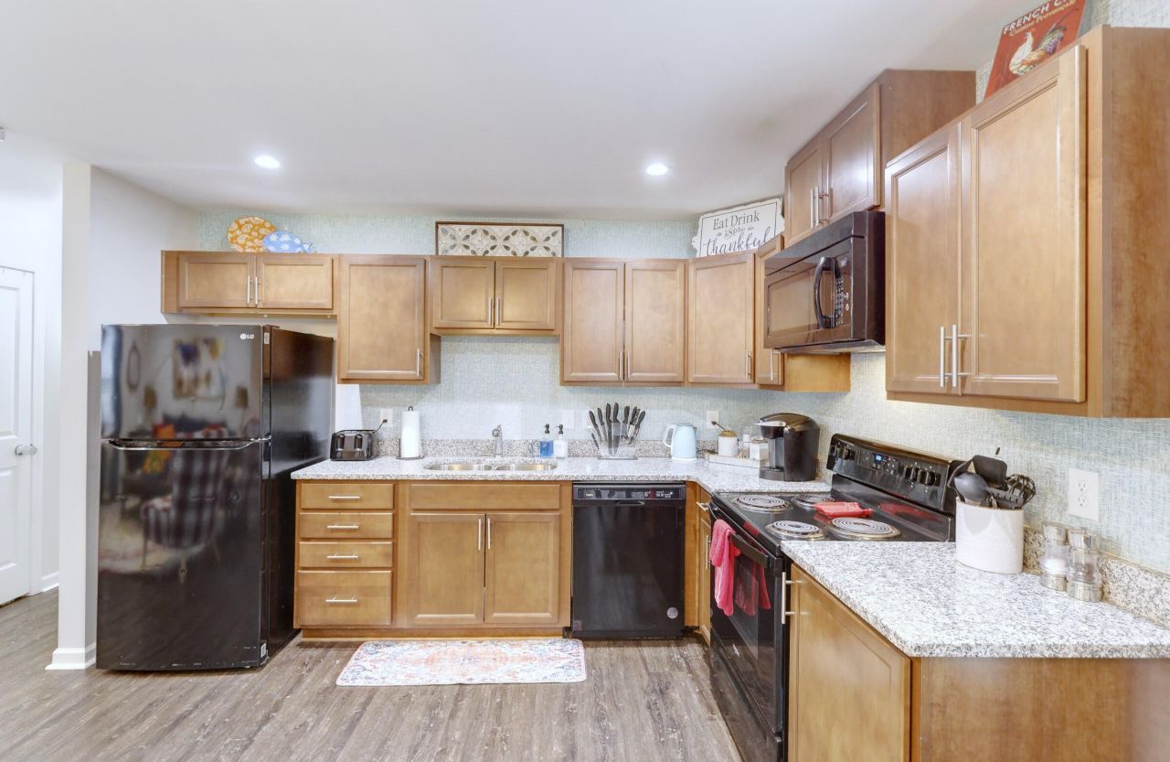 127 Fripp Lane Photo 12