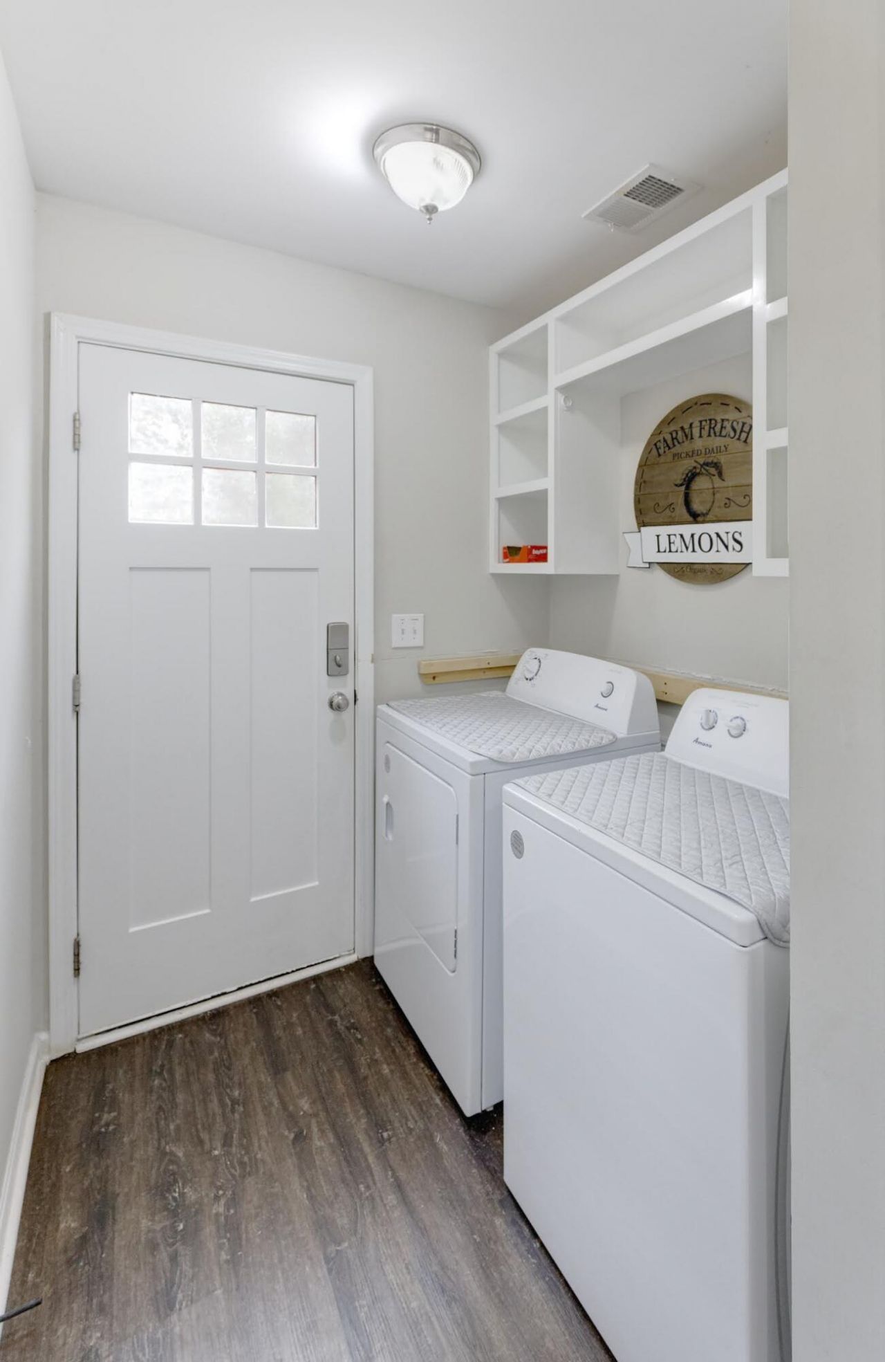 127 Fripp Lane Photo 15