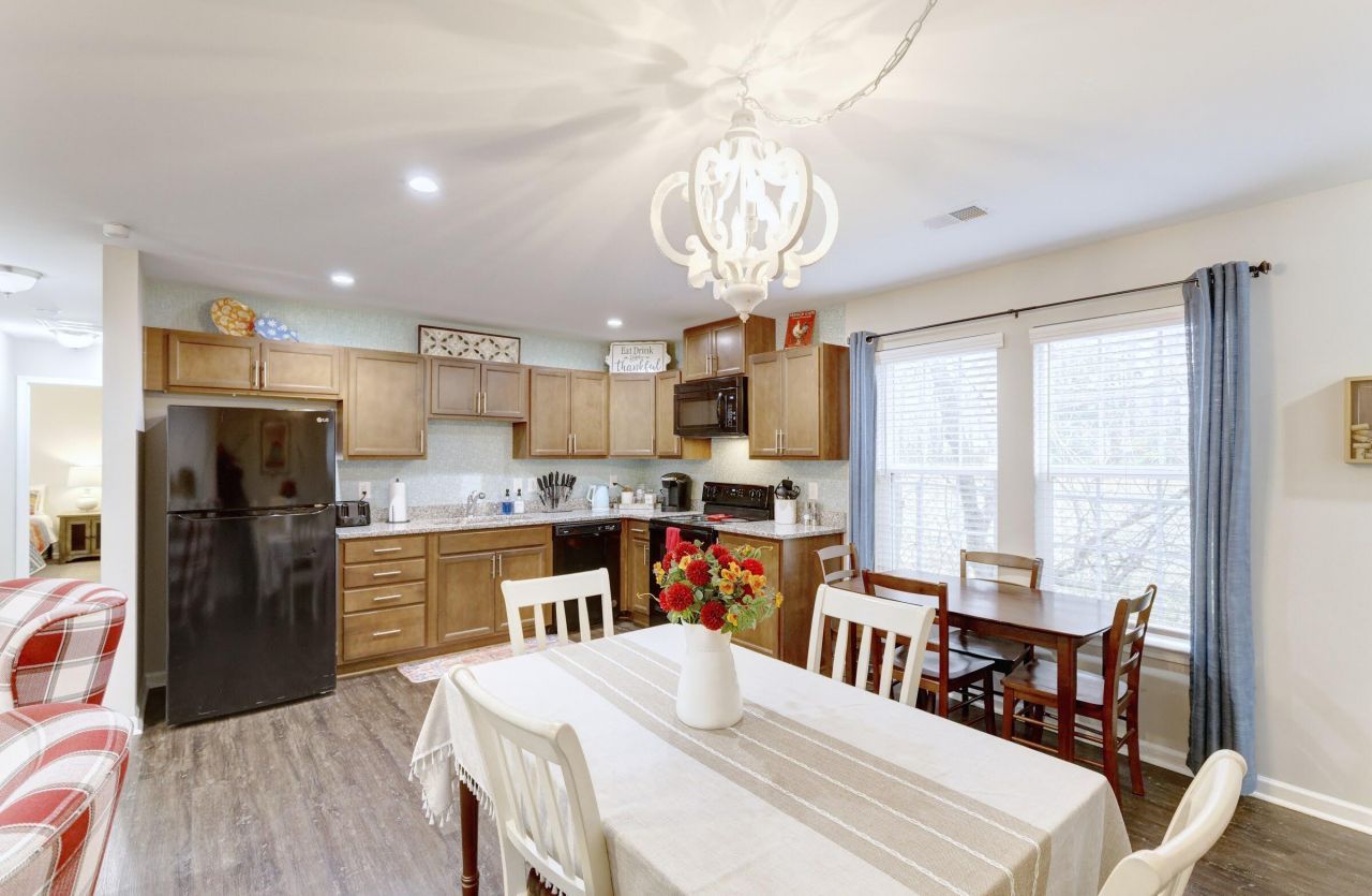 127 Fripp Lane Photo 9