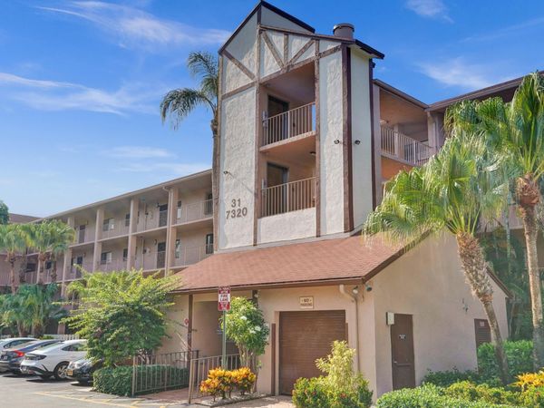 7320 Amberly Lane, Unit 406, Delray Beach, FL 33446