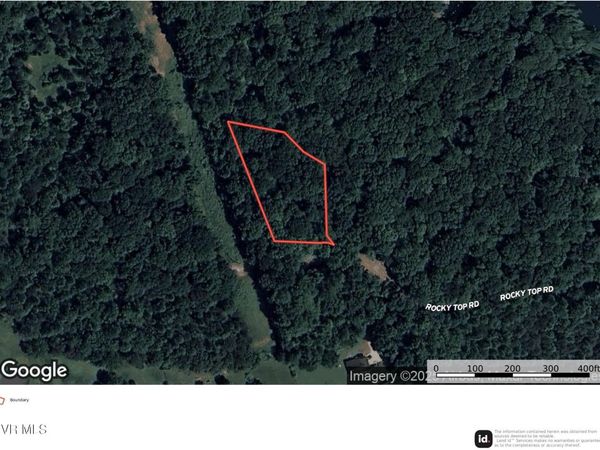 2301 Rocky Top Road, Lenior City, TN 37771