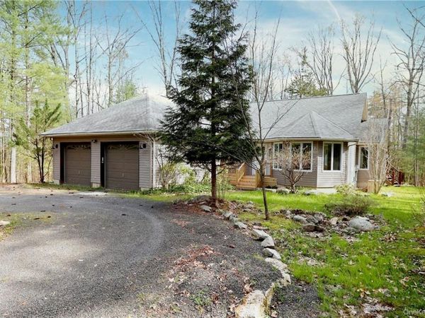 63 Lawrence Hill Road, Accord, NY 12404