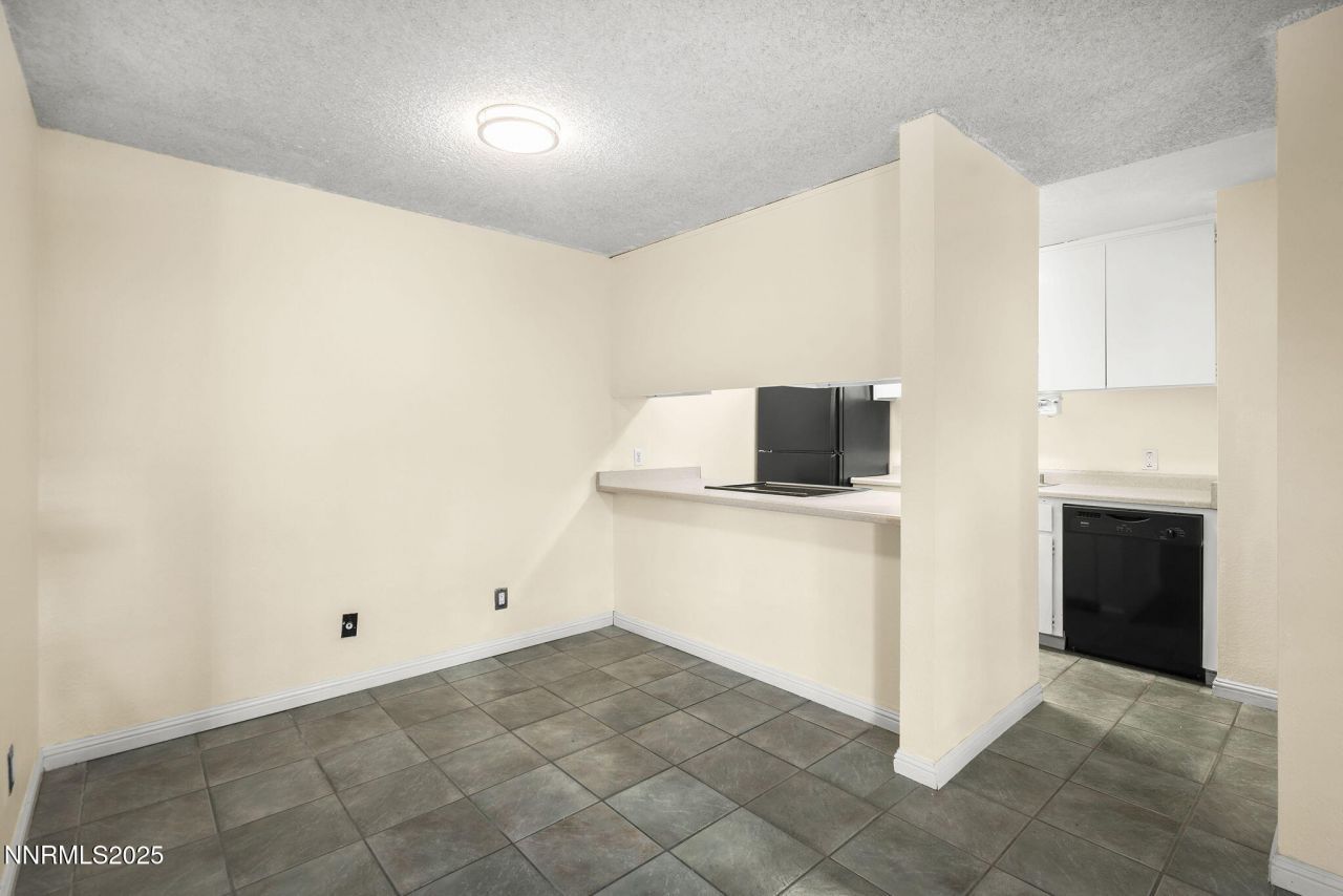 2450 Lymbery Street, Unit 105, Reno, NV 89509 Photo