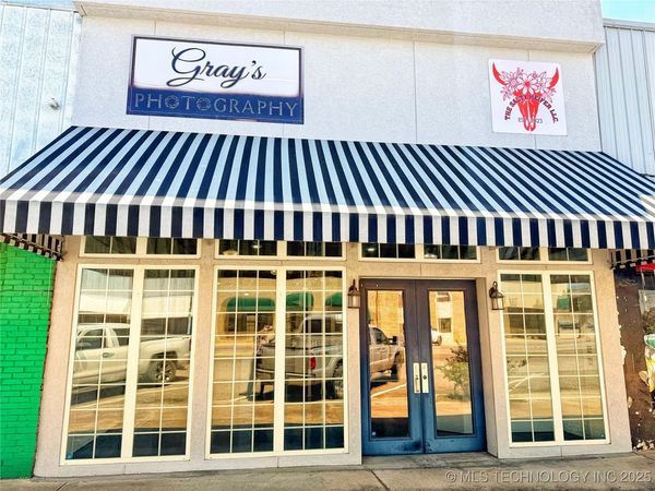 114 N Main Street , Coalgate, OK 74538