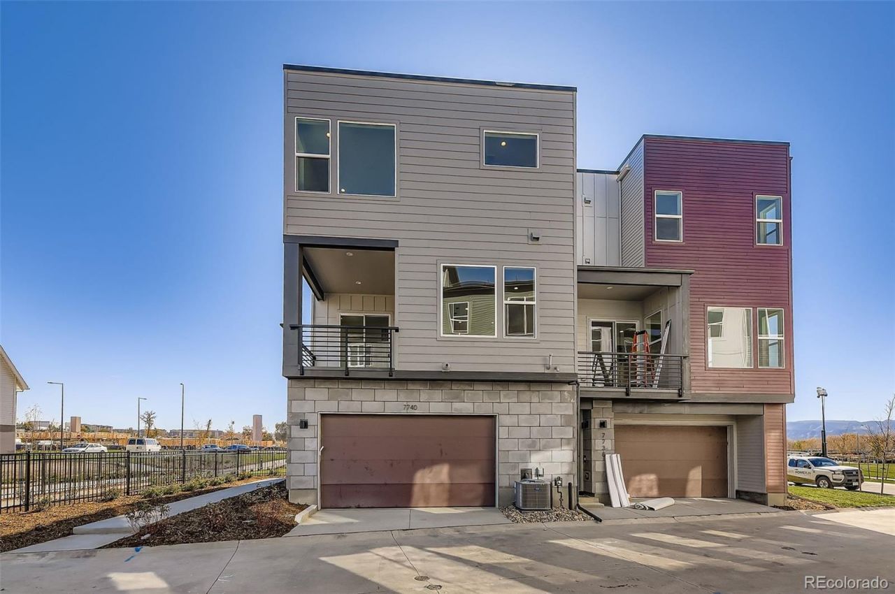 7740 S Irving Street, Littleton, CO 80120 Main Photo