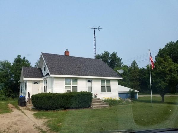 2845 S Oceana Drive, Shelby, MI 49455