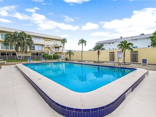 1100 8th AVE S, Unit H227, NAPLES, FL 34102