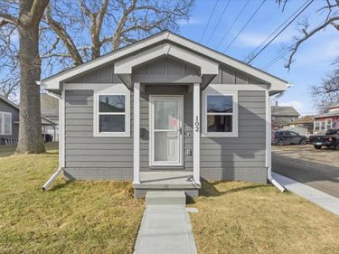 102 N 8TH Street, COUNCIL BLUFFS, IA 51503