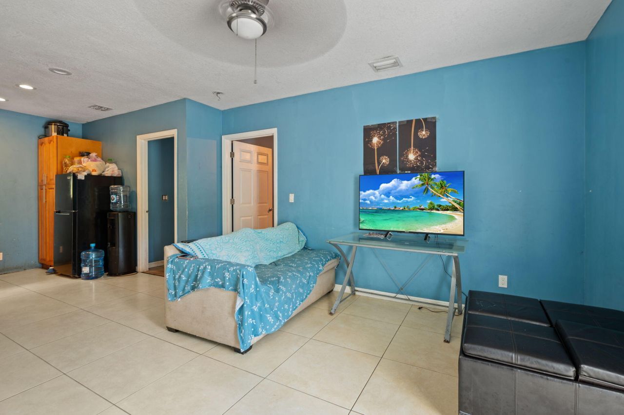 2587 E Road, Loxahatchee Groves, FL 33470 Photo