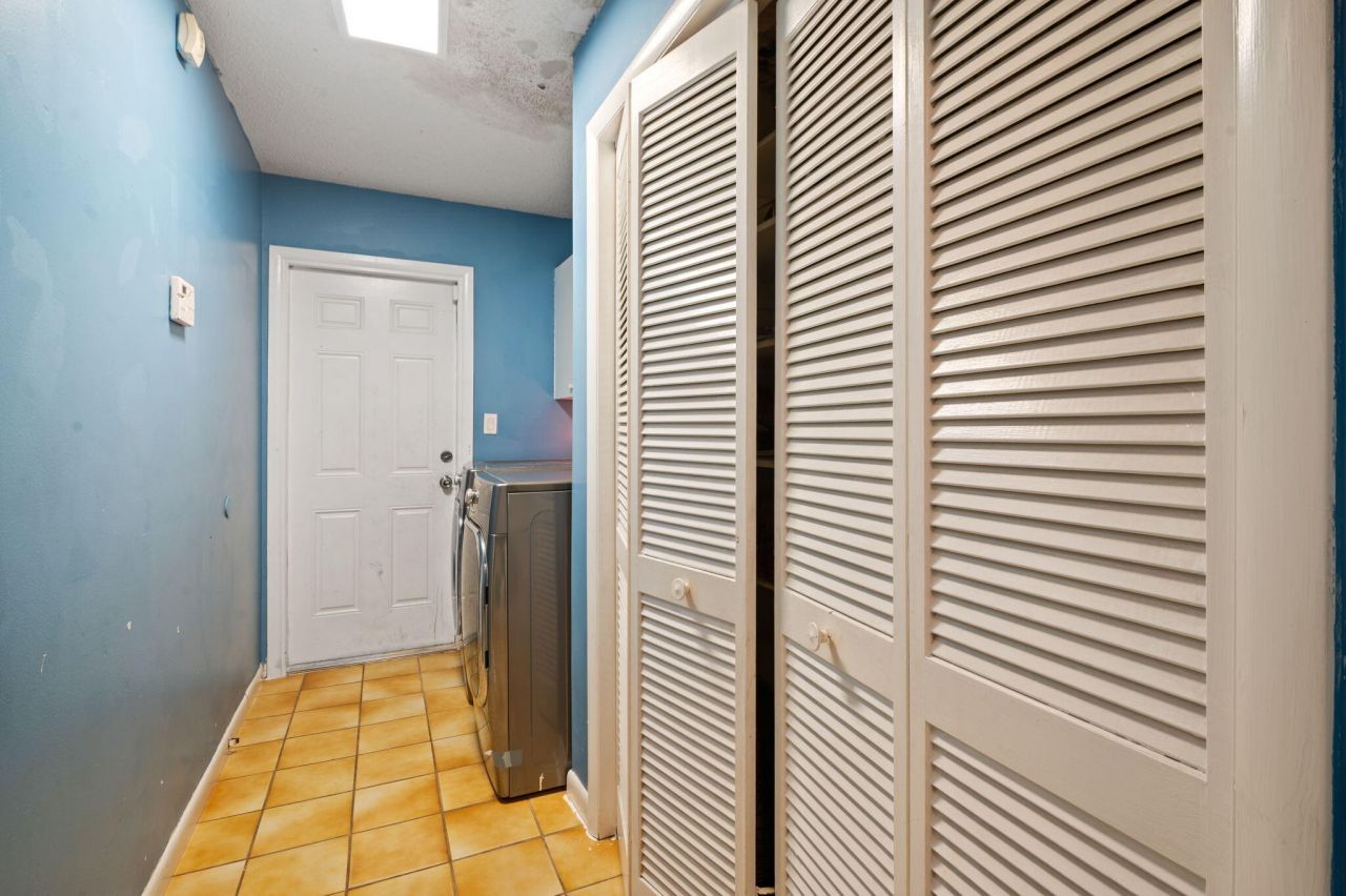 2587 E Road, Loxahatchee Groves, FL 33470 Photo