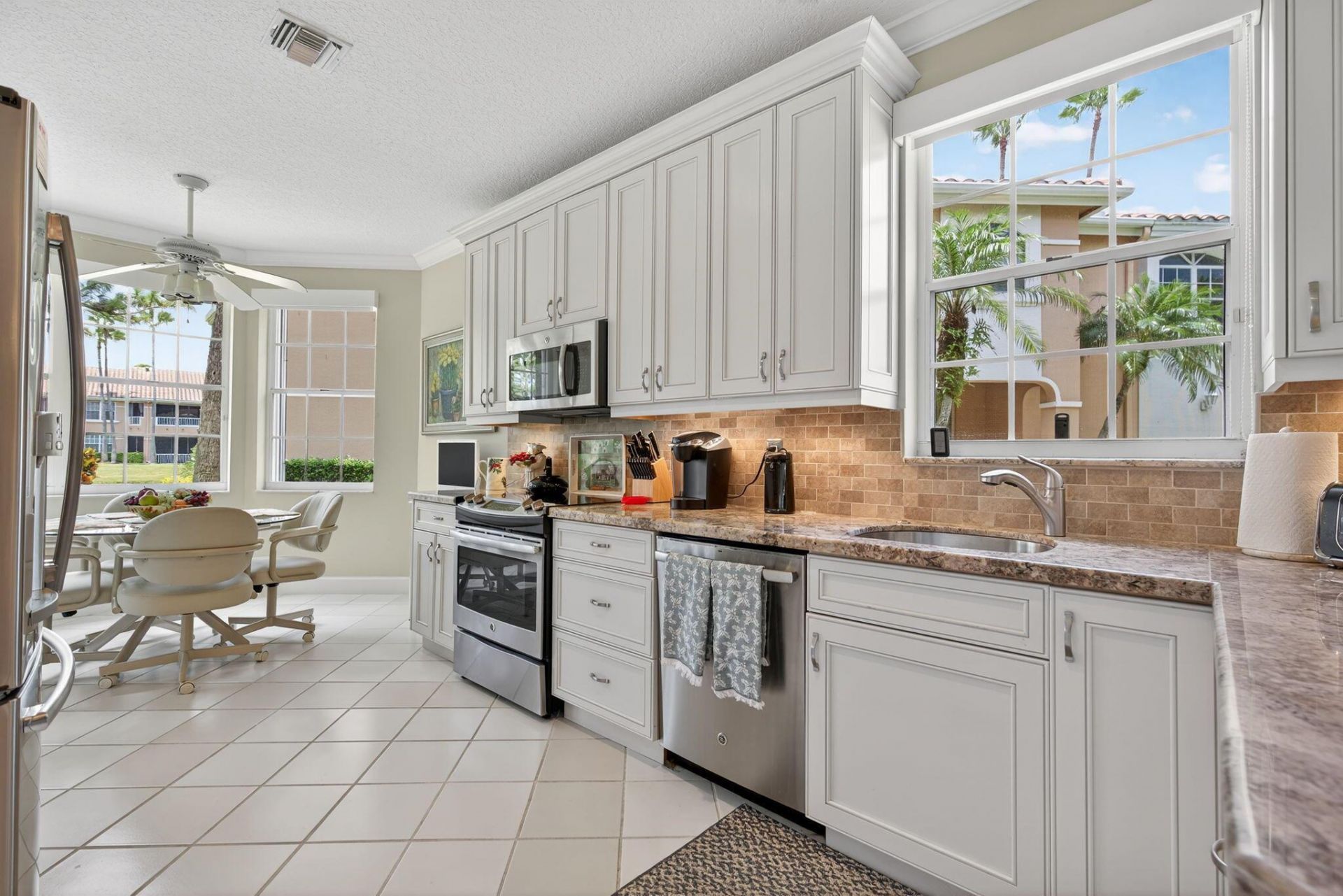 120 Legendary Circle, Palm Beach Gardens, FL 33418 Photo