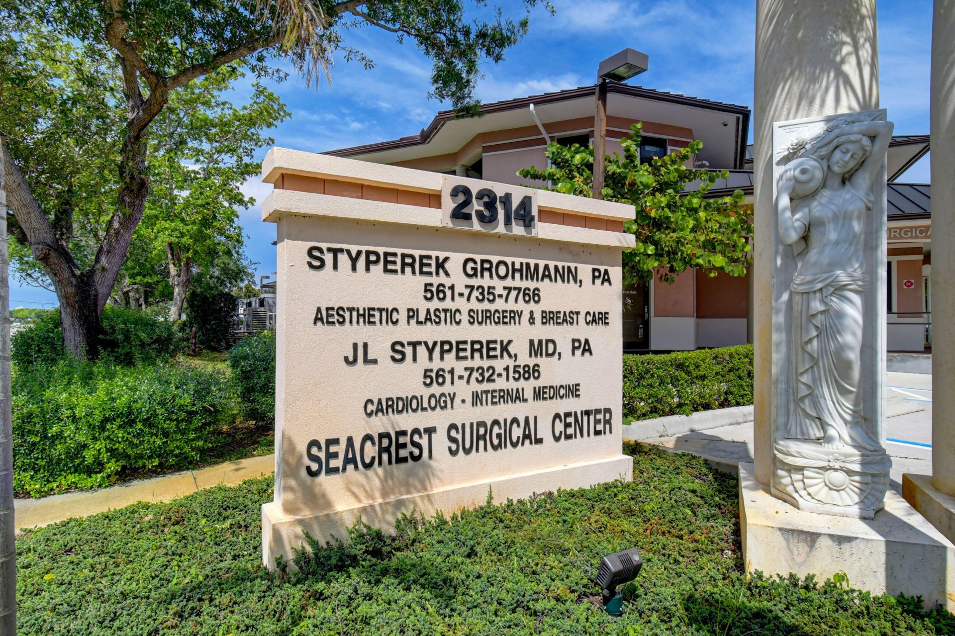 2314 S Seacrest Boulevard, Boynton Beach, FL 33435 Photo