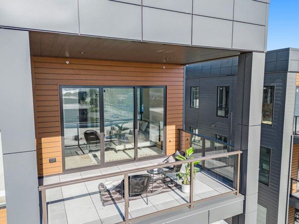 159 S River Avenue, Unit 403, Holland, MI 49423