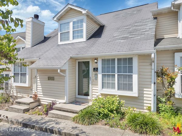 1321 Nobel St, Alcoa, TN 37701