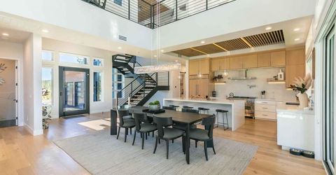 11614 Henness Road, Truckee, CA 96161 Photo