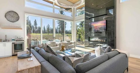 11614 Henness Road, Truckee, CA 96161 Photo