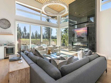 11614 Henness Road, Truckee, CA 96161 Photo