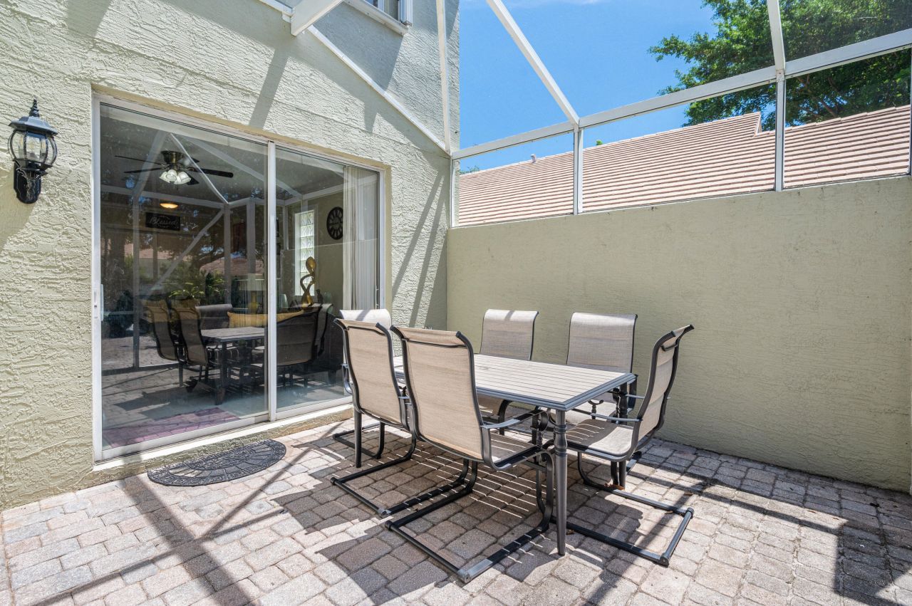 311 Berenger Walk, Royal Palm Beach, FL 33414 Photo