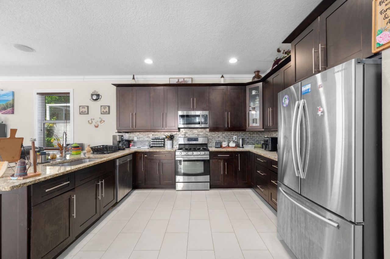 311 Berenger Walk, Royal Palm Beach, FL 33414 Photo