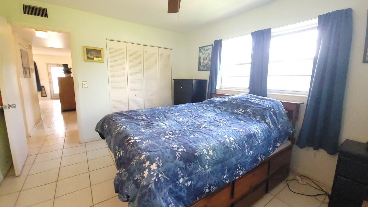 147 Bedford F, West Palm Beach, FL 33417 Photo