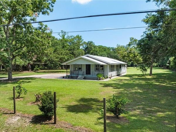 1501 Terrell Road, Mobile, AL 36605
