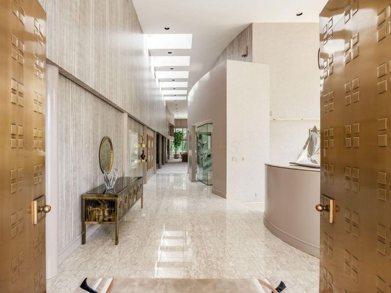 8565 Dunsinane Drive, Dublin, OH 43017 Photo 6