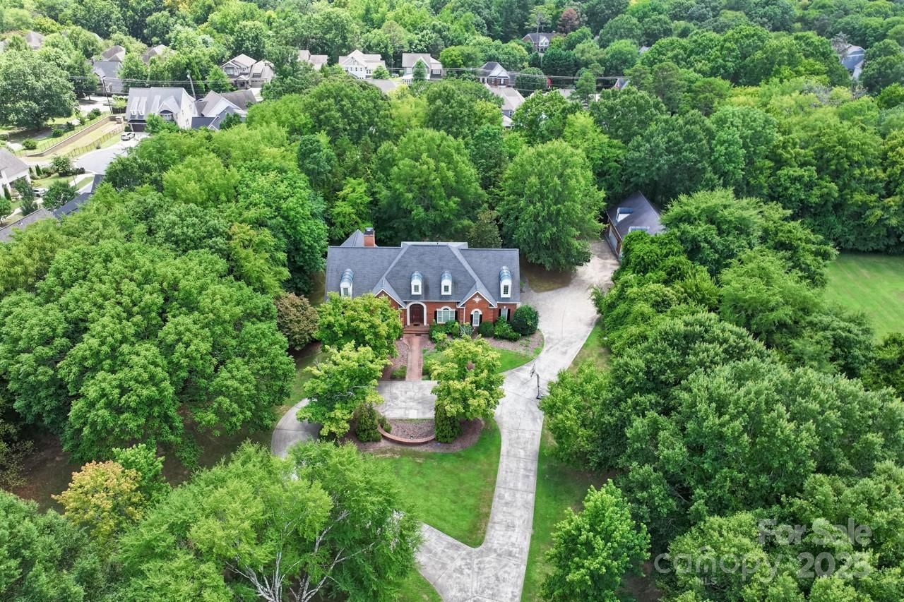 7000 Old Providence Road, Charlotte, NC 28226 Main Photo