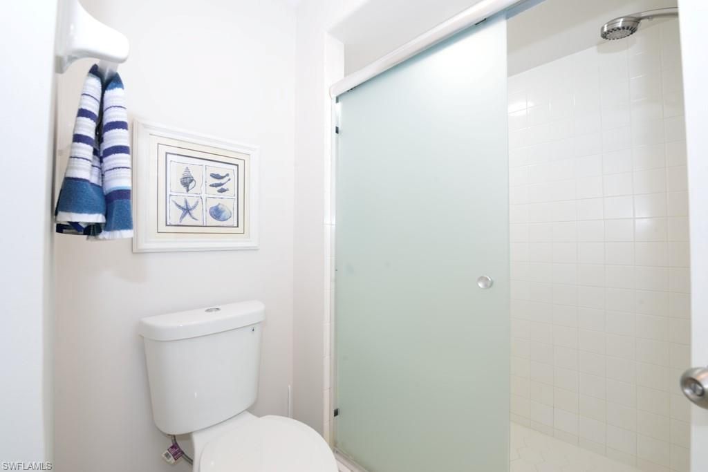 13050 Amberley Ct, Unit 708, Bonita Springs, FL 34135 Photo