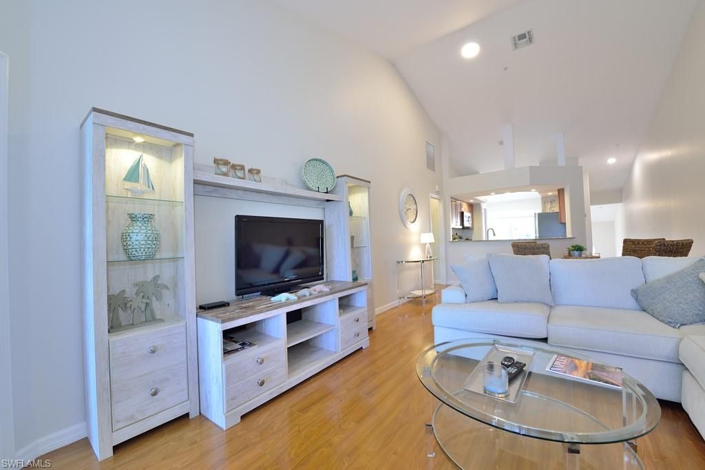 13050 Amberley Ct, Unit 708, Bonita Springs, FL 34135 Photo