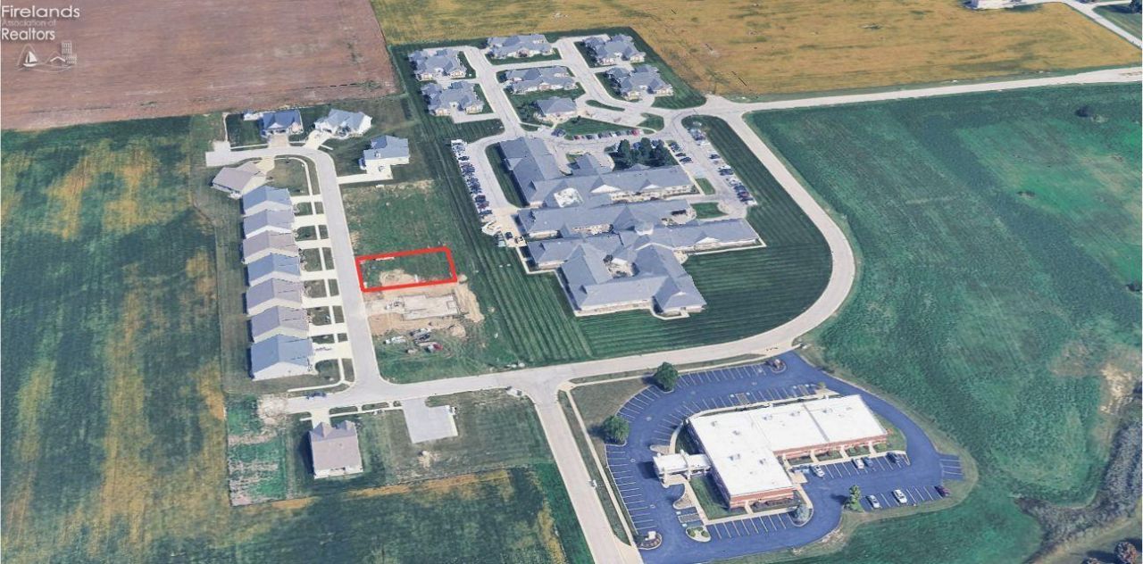 136 Centennial Drive, Bellevue, OH 44811 Main Photo