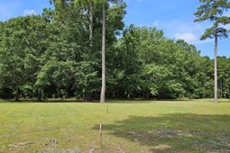 145 Woodlake Drive photo 4