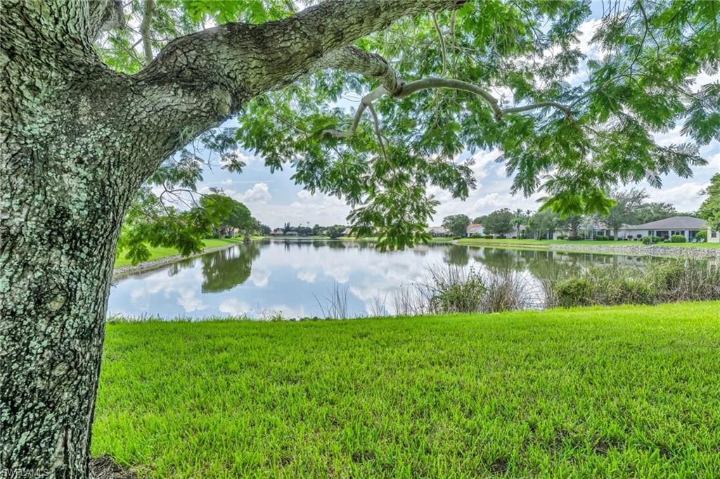 6908 Lone Oak Blvd, Naples, FL 34109 Photo