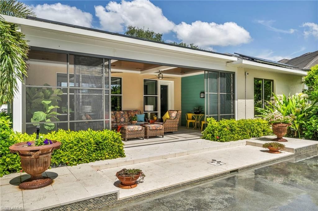6908 Lone Oak Blvd, Naples, FL 34109 Photo