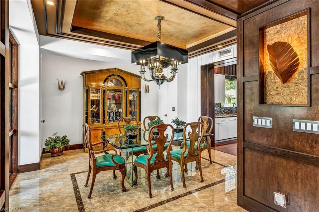 6908 Lone Oak Blvd, Naples, FL 34109 Photo