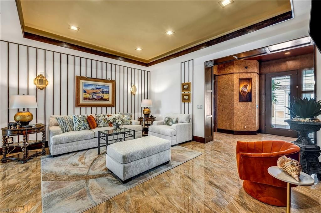 6908 Lone Oak Blvd, Naples, FL 34109 Photo