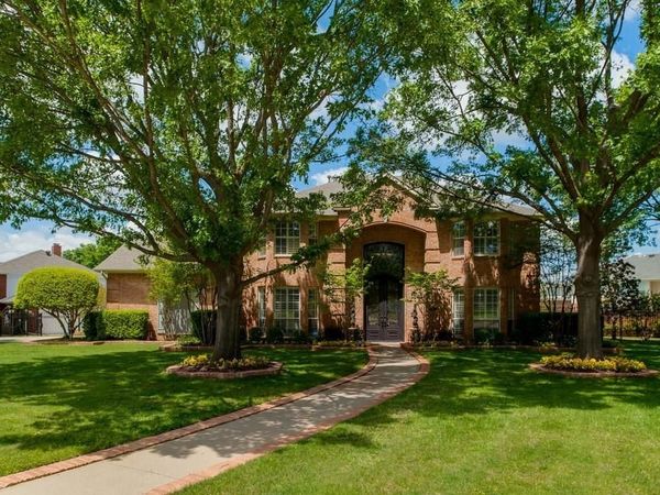 303 Chestnut Cove Circle, Southlake, TX 76092