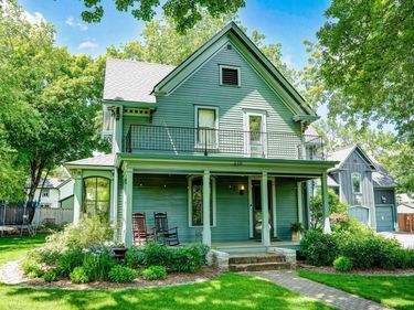 418 Holcombe Street S, Stillwater, MN 55082