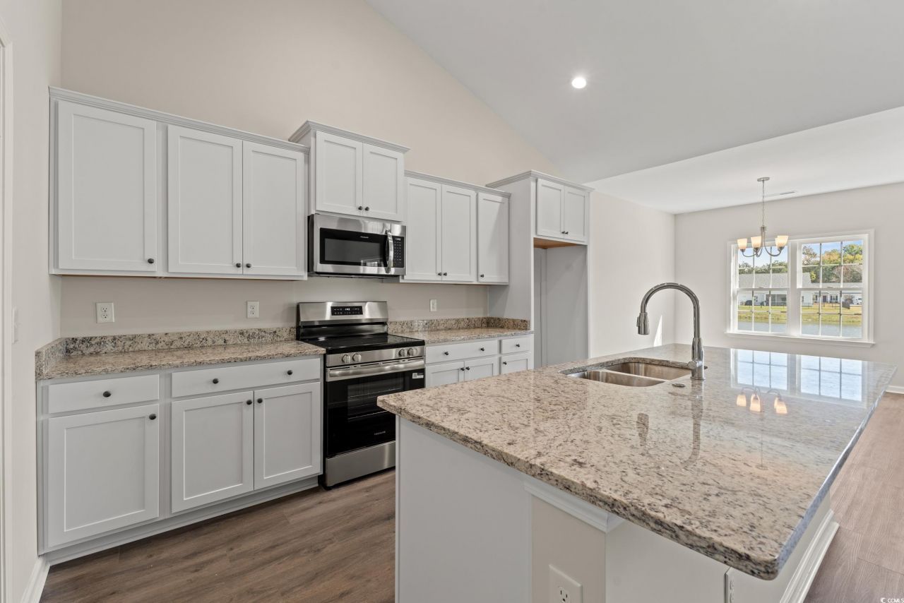 145 Double Pond Dr Photo 4