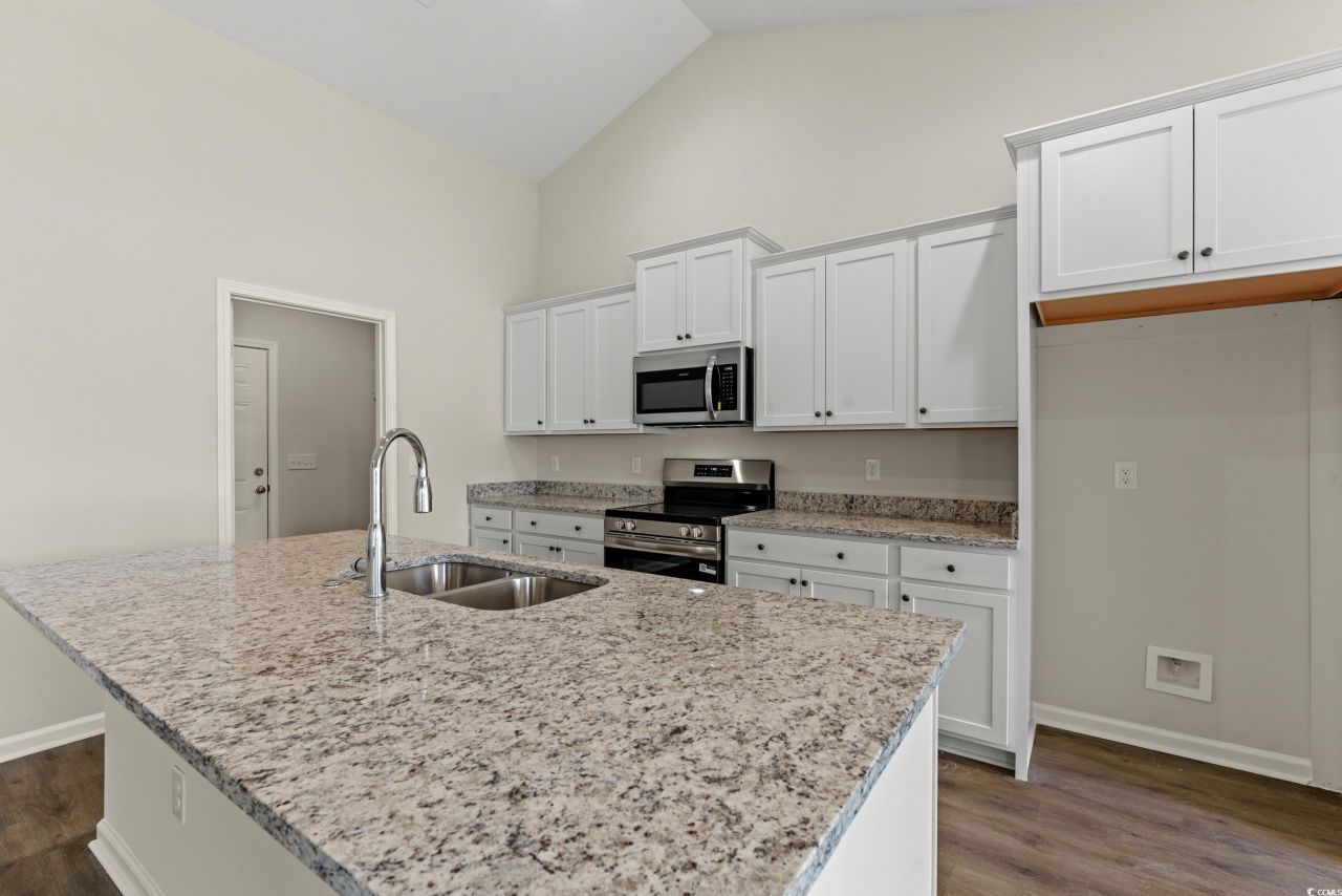 145 Double Pond Dr Photo 5