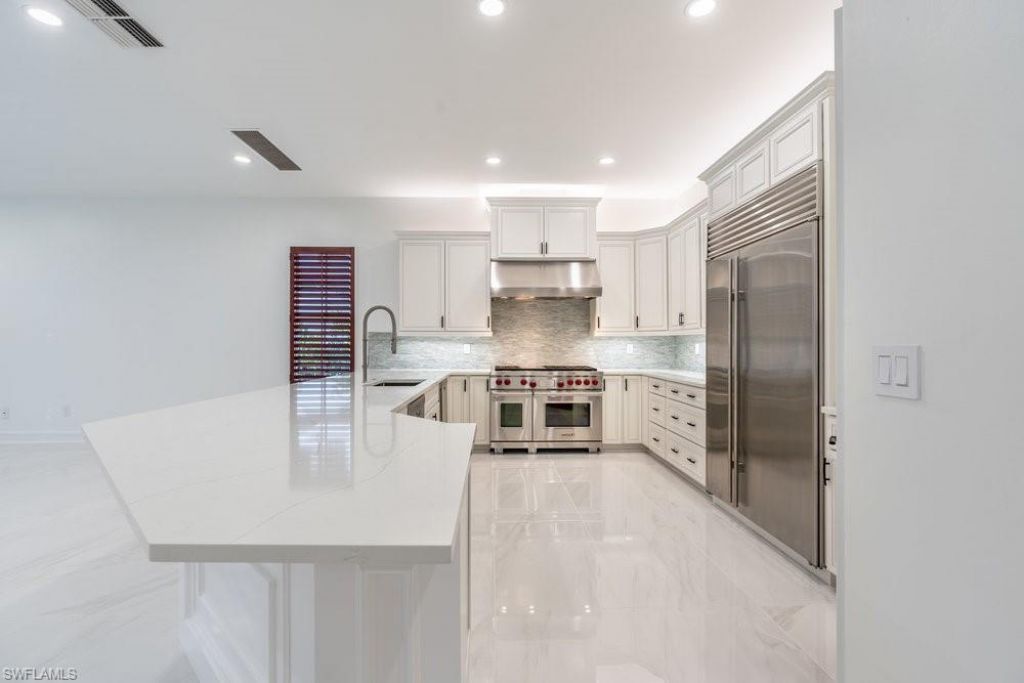 1160 8th St S, Naples, FL 34102 Photo