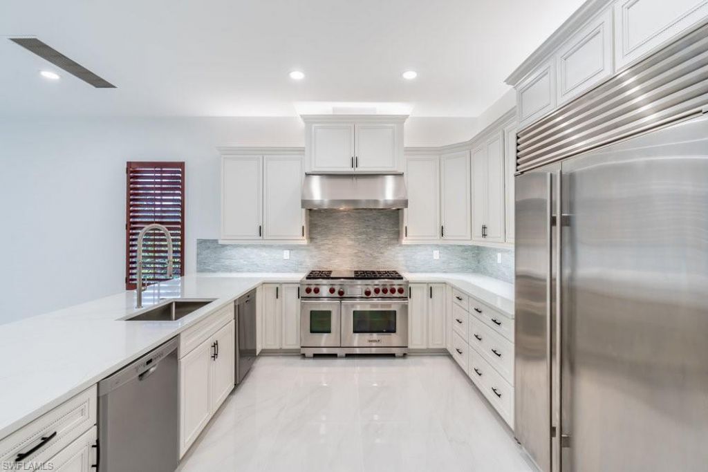 1160 8th St S, Naples, FL 34102 Photo