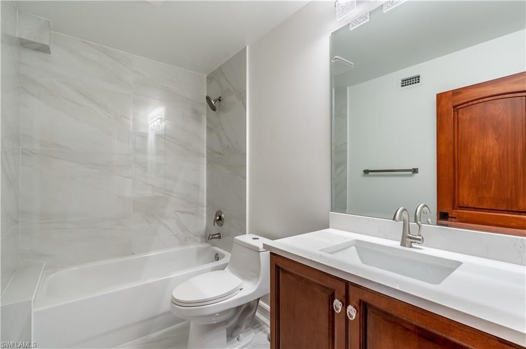 1160 8th St S, Naples, FL 34102 Photo