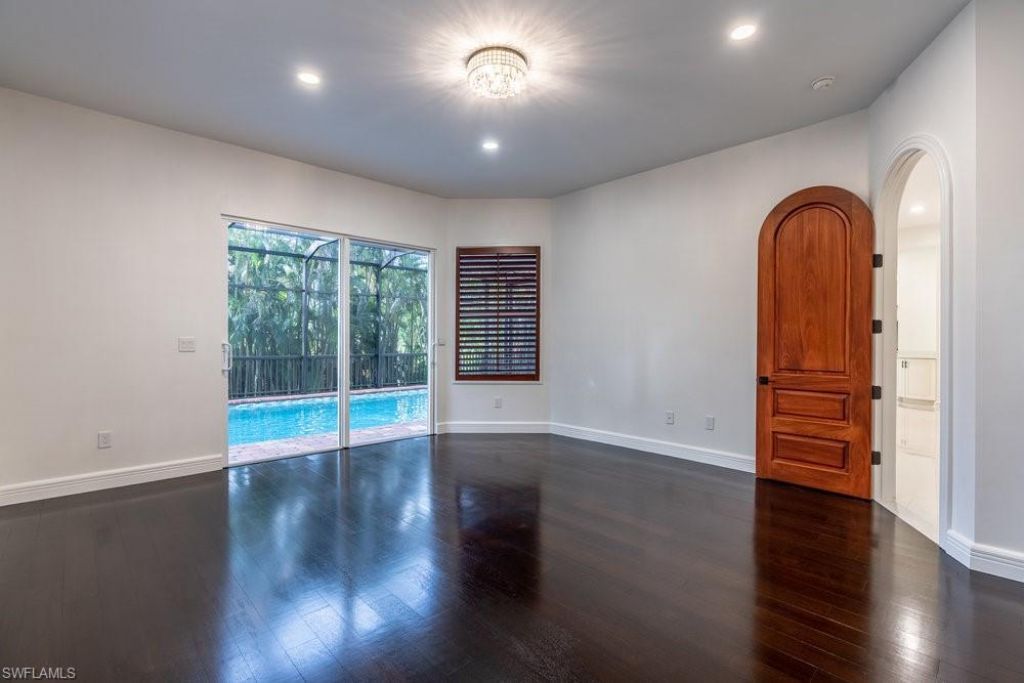 1160 8th St S, Naples, FL 34102 Photo