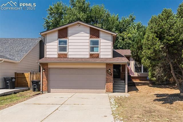 3310 Bridgewater Drive, Colorado Springs, CO 80916 Main Photo