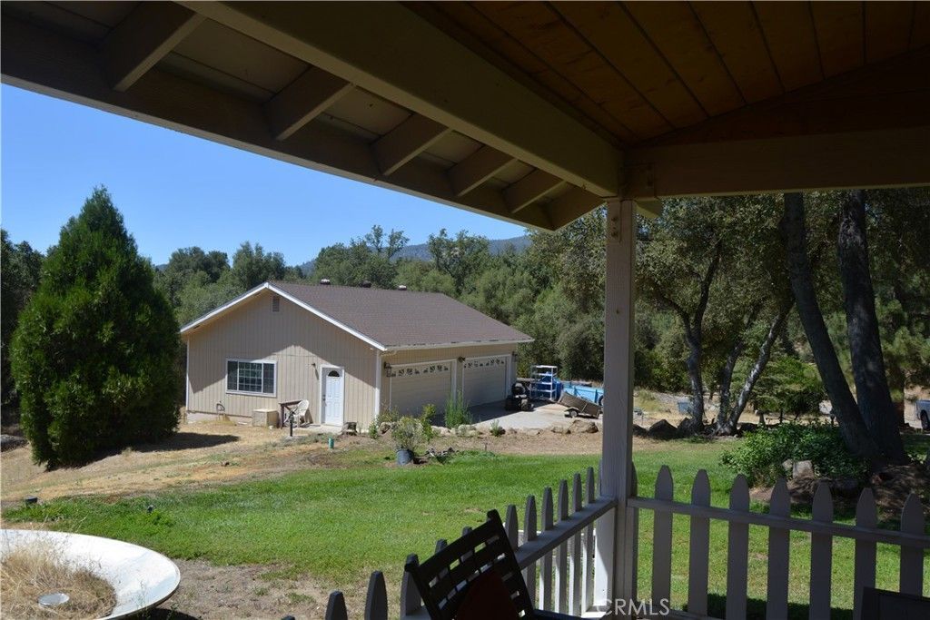45544 Pine River Road, Ahwahnee, CA 93601 Main Photo
