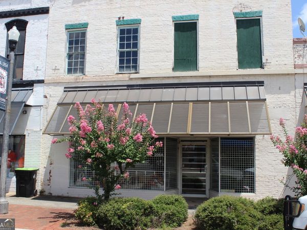 208 South Dooly Street, Montezuma, GA 31063