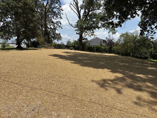 2540 Nashville Road, Bowling Green, KY 42101